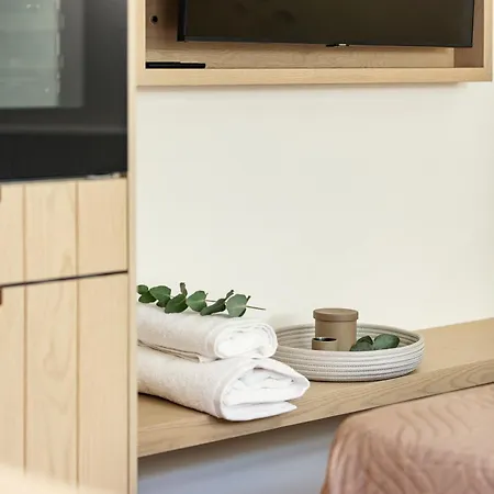 Sea Path V Old Town Luxury Steps To