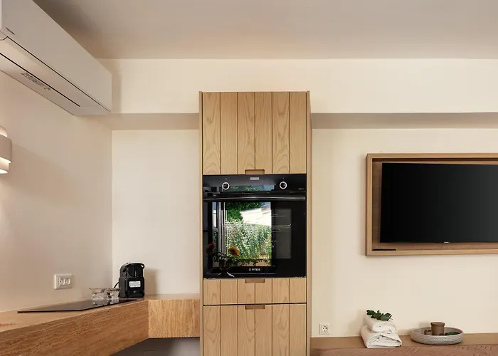 Sea Path V Old Town Luxury Steps To Ретимно