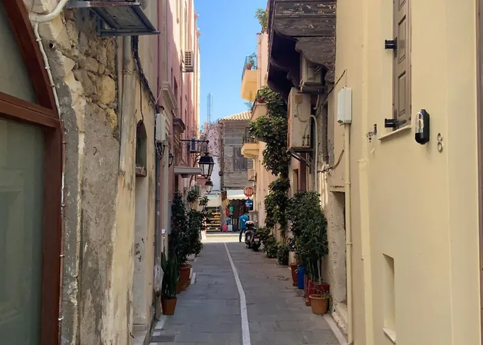 Апартаменты Sea Path V Old Town Luxury Steps To *